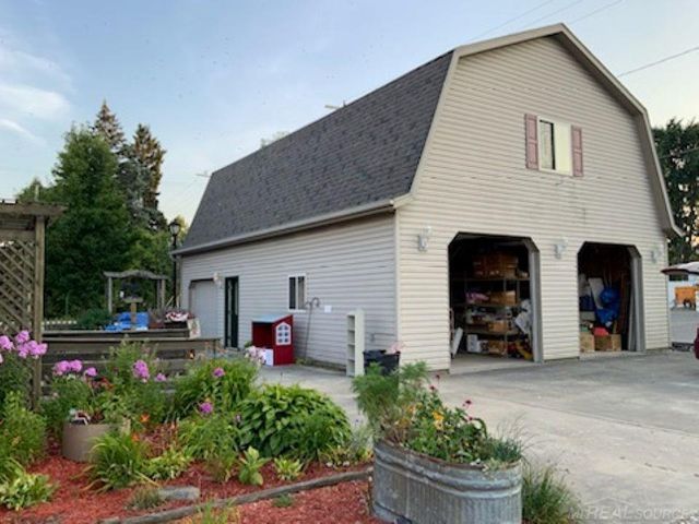 5454 N Main Street, Lexington Twp, MI 48450