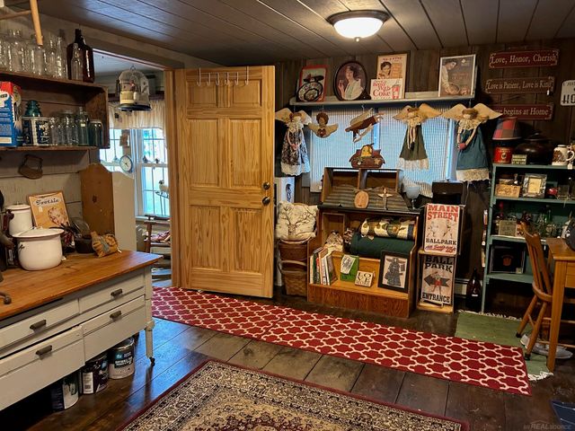 5454 N Main Street, Lexington Twp, MI 48450