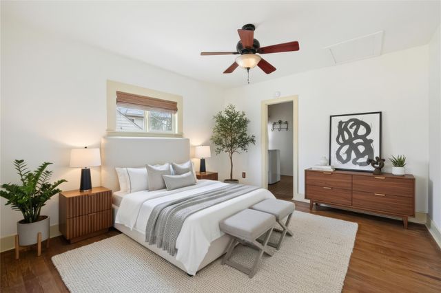 503 E Ash DR, Johnson City, TX 78636