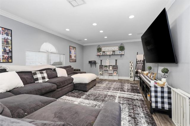 136 OAK VIEW PLACE, Sanford, FL 32773