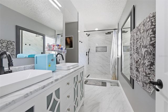 136 OAK VIEW PLACE, Sanford, FL 32773