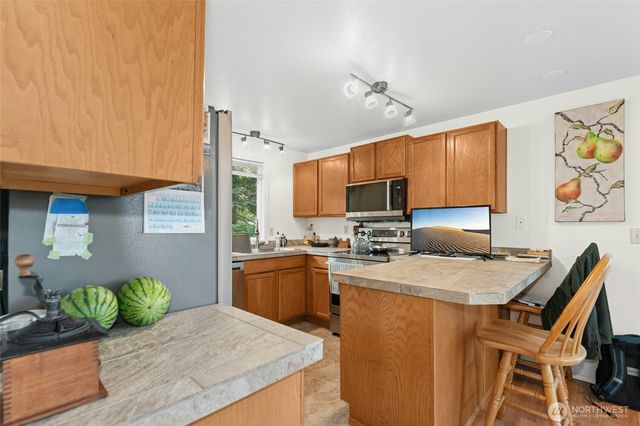 5113 S 4th Avenue, Everett, WA 98203