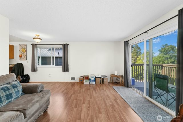 5113 S 4th Avenue, Everett, WA 98203