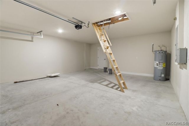 2988 W Pine Ridge Boulevard, Beverly Hills, FL 34465