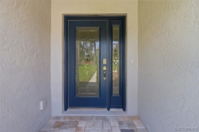 2988 W Pine Ridge Boulevard, Beverly Hills, FL 34465