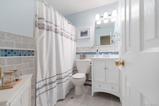 25 Cocoa Lane, Newburgh, NY 12550