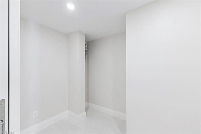 2382 Gulf Shore BLVD N # 502, Naples, FL 34103