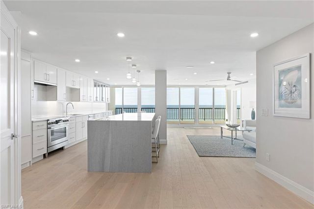 2382 Gulf Shore BLVD N # 502, Naples, FL 34103