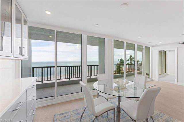 2382 Gulf Shore BLVD N # 502, Naples, FL 34103
