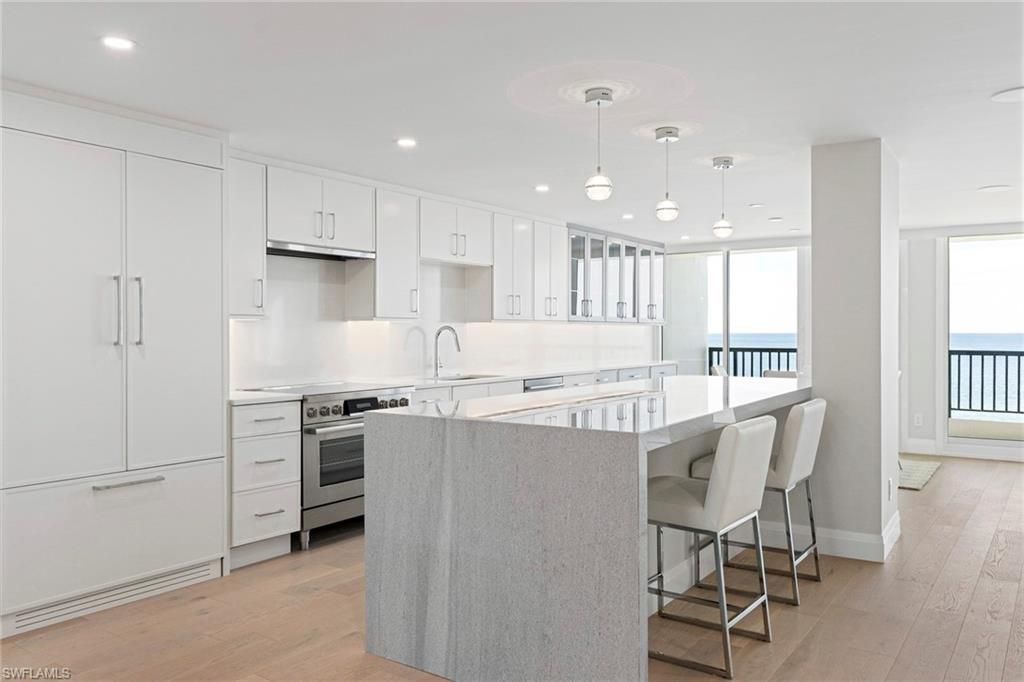 2382 Gulf Shore BLVD N # 502, Naples, FL 34103