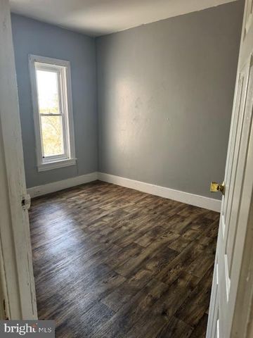 522 MAPLE ST, Reading, PA 19602