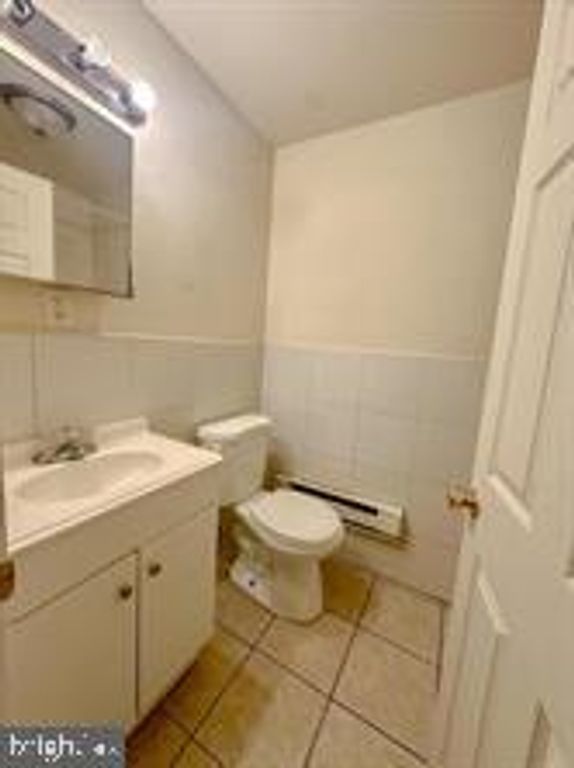 2406 SHARSWOOD ST, Philadelphia, PA 19121