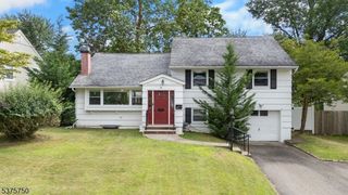 35 Grissing Ct, Cedar Grove Twp., NJ 07009