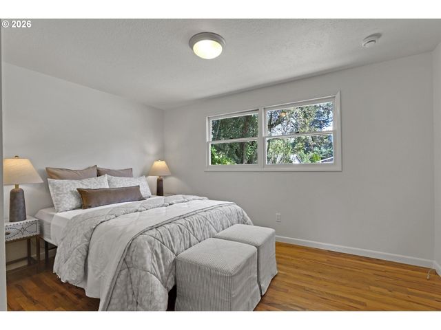 6755 Sw PRINCESS Ave, Beaverton, OR 97008