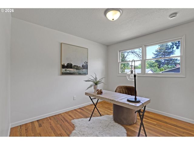 6755 Sw PRINCESS Ave, Beaverton, OR 97008