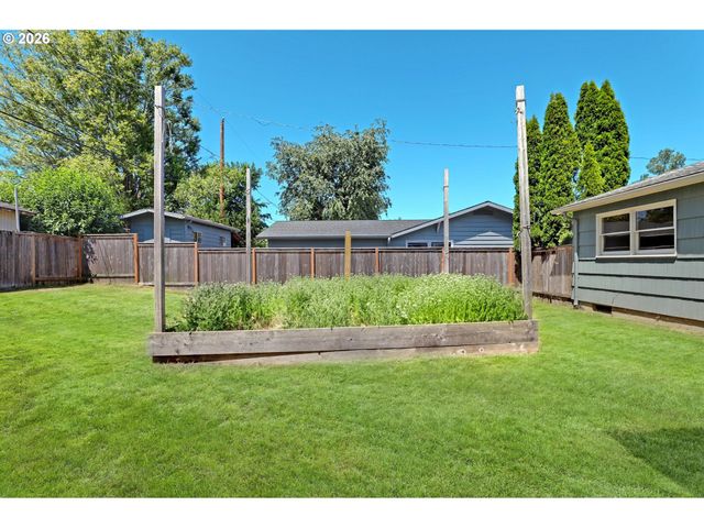 6755 Sw PRINCESS Ave, Beaverton, OR 97008