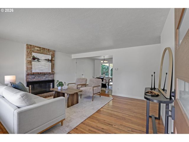 6755 Sw PRINCESS Ave, Beaverton, OR 97008