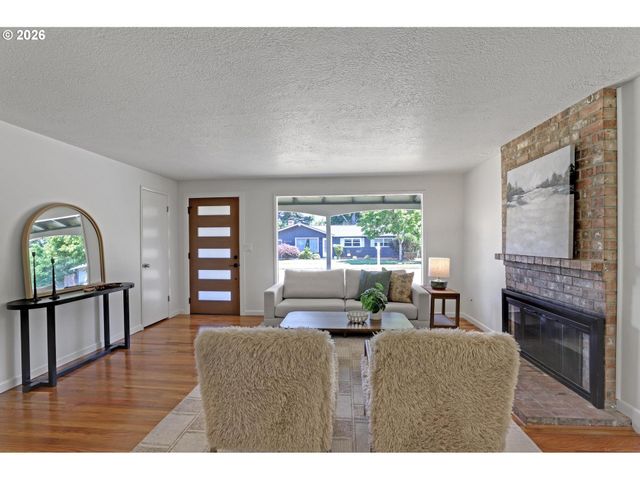6755 Sw PRINCESS Ave, Beaverton, OR 97008