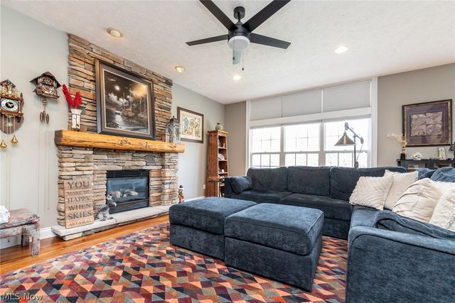 310 Blossom Lane, Orange, OH 44022