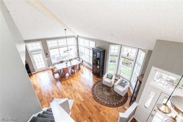 310 Blossom Lane, Orange, OH 44022
