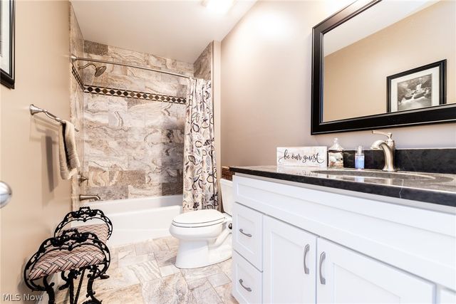 310 Blossom Lane, Orange, OH 44022