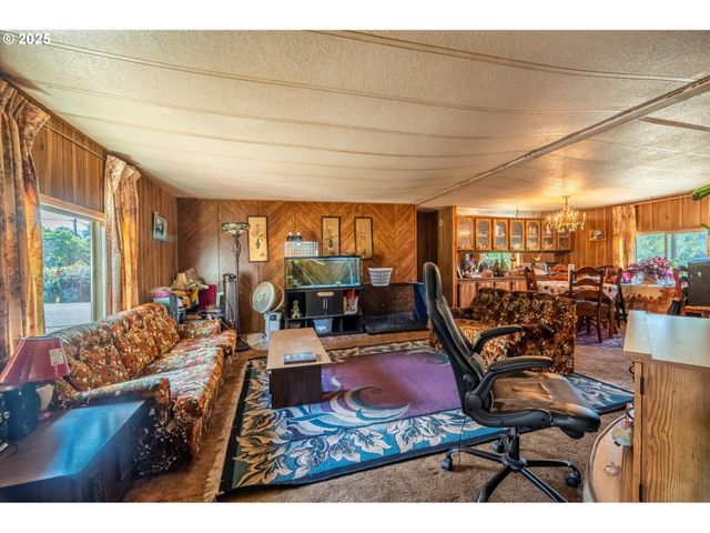 94291 VALPY St, Langlois, OR 97450