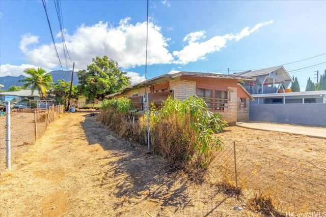 84-918 Farrington Highway, Waianae, HI 96792