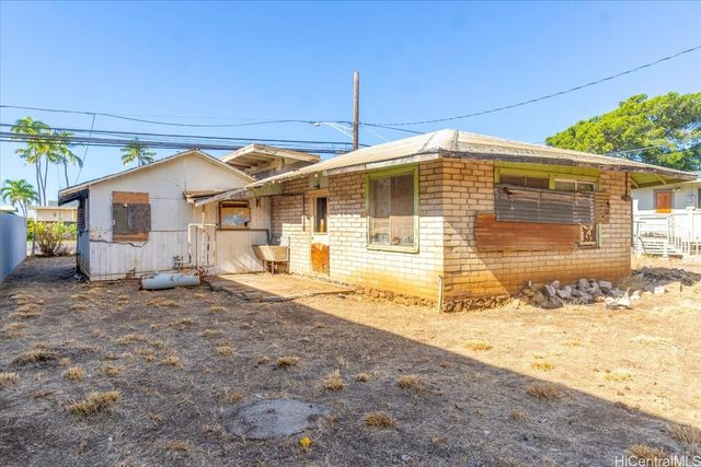 84-918 Farrington Highway, Waianae, HI 96792