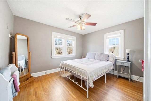 4008 Zenith Avenue N, Robbinsdale, MN 55422