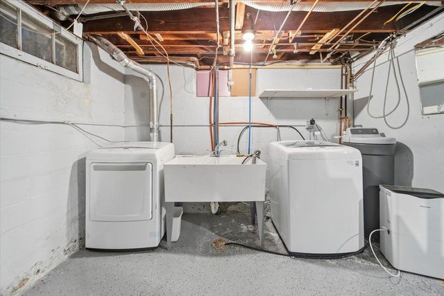 4008 Zenith Avenue N, Robbinsdale, MN 55422