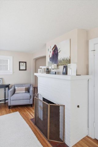 4008 Zenith Avenue N, Robbinsdale, MN 55422