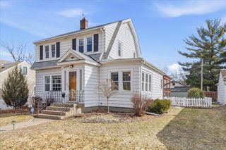 4008 Zenith Avenue N, Robbinsdale, MN 55422