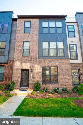 2453 LIBERTY LOOP, Herndon, VA 20171