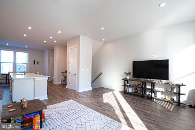 2453 LIBERTY LOOP, Herndon, VA 20171