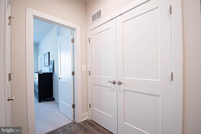 2453 LIBERTY LOOP, Herndon, VA 20171