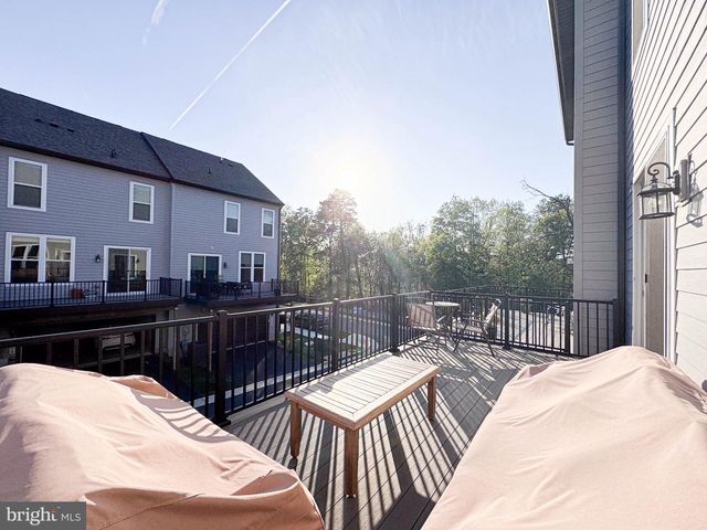 2453 LIBERTY LOOP, Herndon, VA 20171