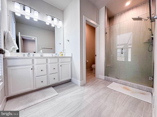 2453 LIBERTY LOOP, Herndon, VA 20171