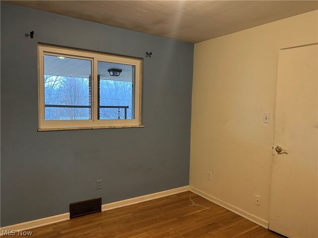 110 White Bell Circle, Wellsburg, WV 26070