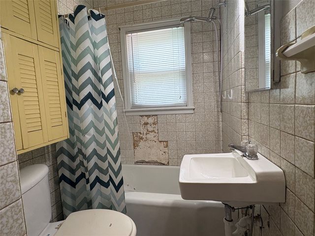 4140 Cornell Street, Des Moines, IA 50313