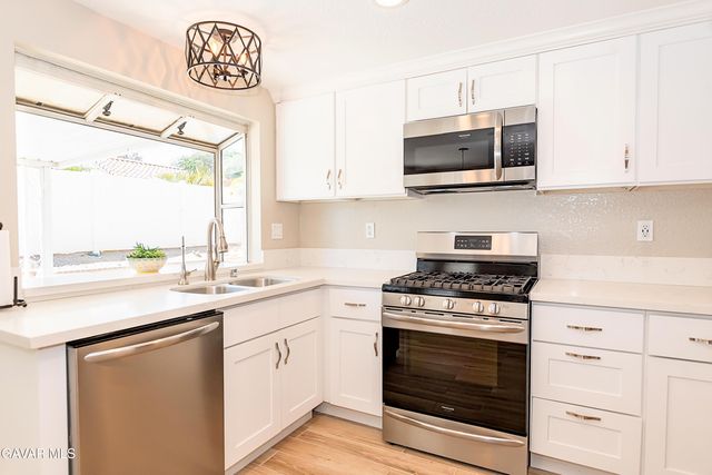 1616 Kings Road, Palmdale, CA 93551