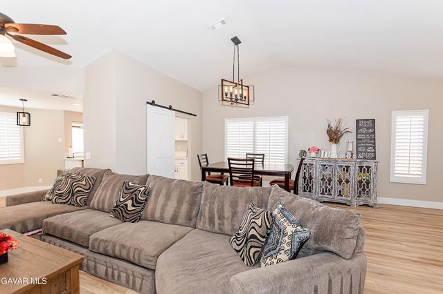 1616 Kings Road, Palmdale, CA 93551