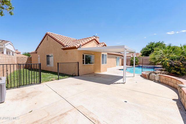 1616 Kings Road, Palmdale, CA 93551