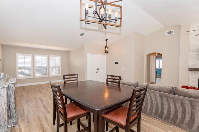 1616 Kings Road, Palmdale, CA 93551