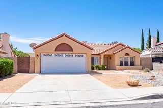 1616 Kings Road, Palmdale, CA 93551
