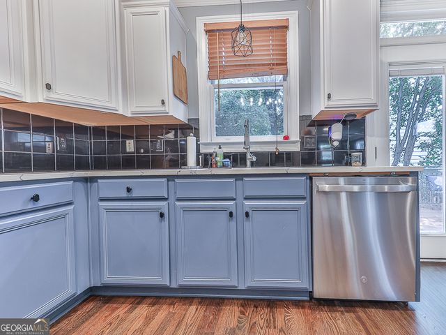 925 Rice Street NW, Atlanta, GA 30318
