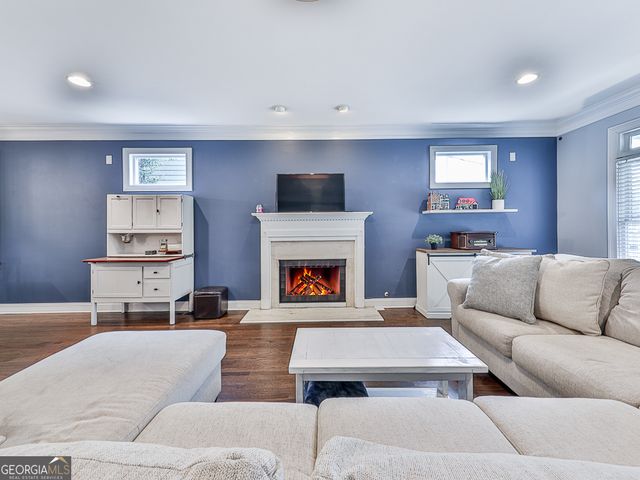 925 Rice Street NW, Atlanta, GA 30318