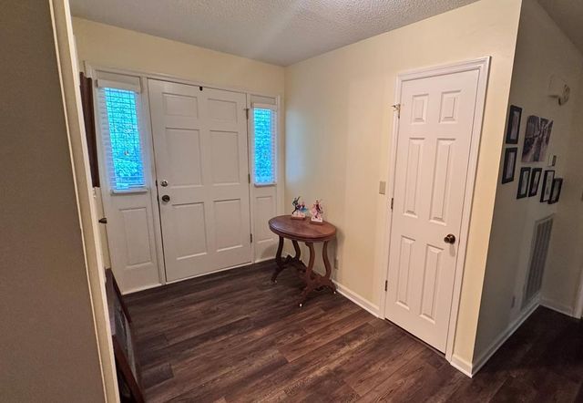 330 N Boundary Street, Dalton, GA 30720