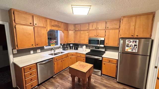 330 N Boundary Street, Dalton, GA 30720