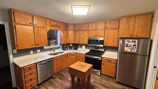 330 N Boundary Street, Dalton, GA 30720