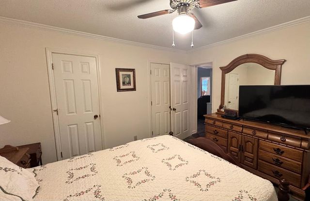 330 N Boundary Street, Dalton, GA 30720